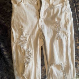 Fashion nova white skinny’s